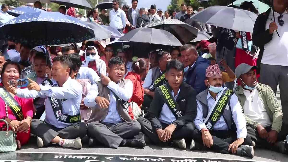 sikchyak andolan (1)_Moment tht4tqjq41695374036.jpg